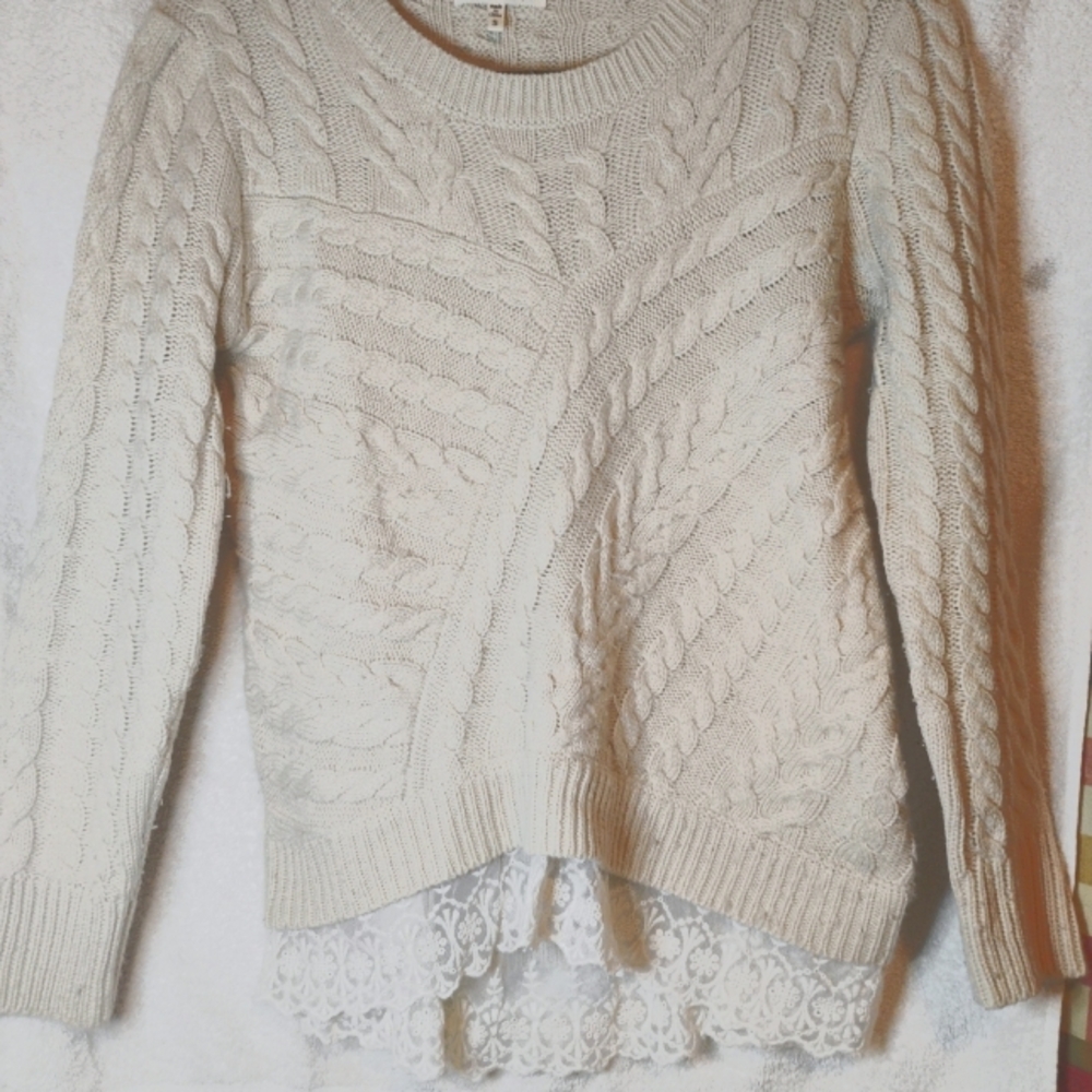Monteau Womens Cable Knit Sweater M Beige Asymmetrical Hem w/Lace Long Sleeve